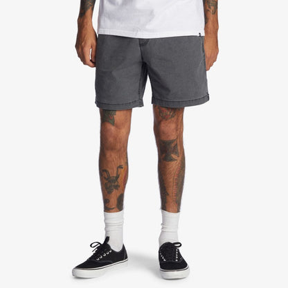  Quiksilver Taxer 17" Elastic Waist Short
