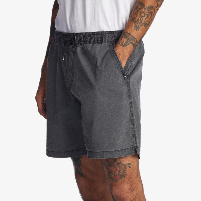  Quiksilver Taxer 17" Elastic Waist Short